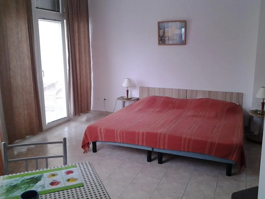 Sunrice Rovinj Apartamento 0*,  Croácia